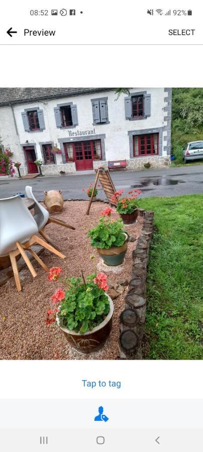 Les Roches Chambre D'Hotes Servant Exterior photo