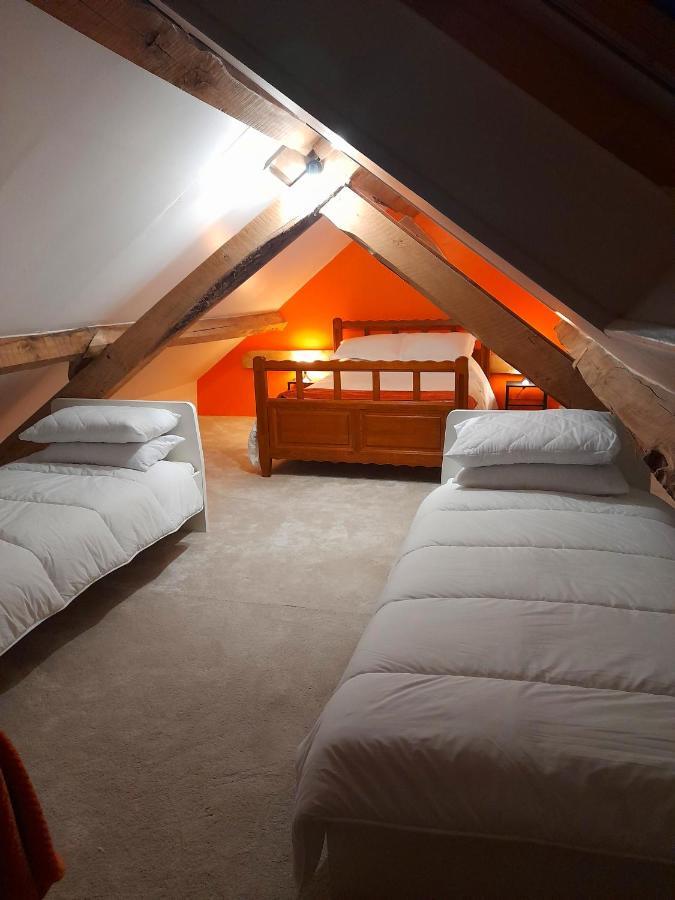 Les Roches Chambre D'Hotes Servant Exterior photo