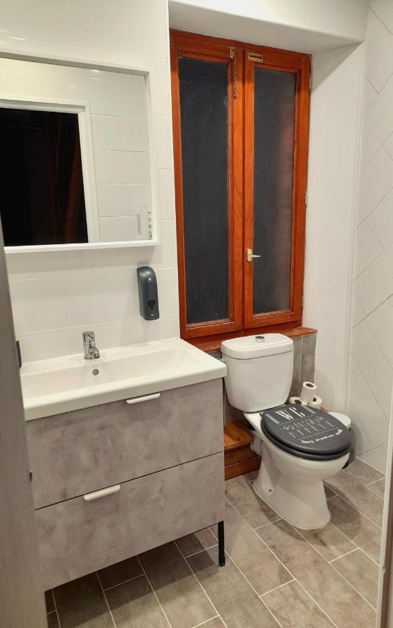 Les Roches Chambre D'Hotes Servant Exterior photo